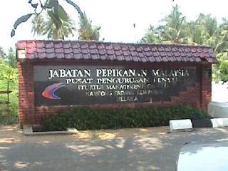 Ismah Beach Resort Masjid Tanah Buitenkant foto