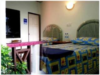 Ismah Beach Resort Masjid Tanah Buitenkant foto